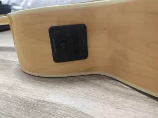 Guitarra electroacústica HB NUEVA + funda