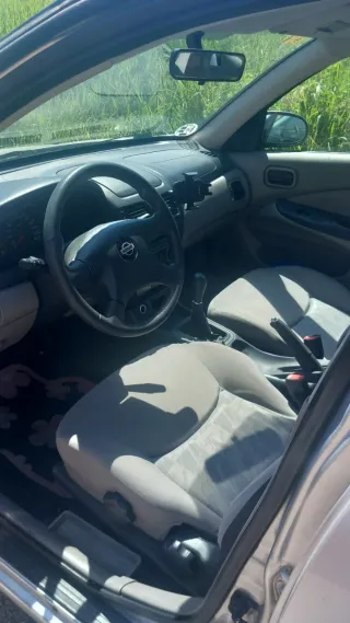 Nissan Almera 1.5 Confort 2001