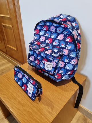 Mochila y estuche infantil escolar