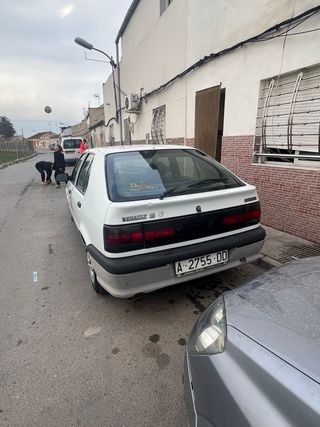 Renault 19 1,4 1996