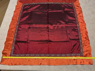 Runner da tavola in raso arancione e rosso