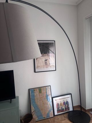 Lámpara de pie Ikea tela y metal