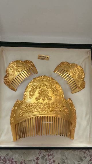 Conjunto de tela y tejas de fallera