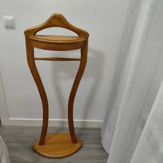 Conjunto cómoda, mesitas y galán madera