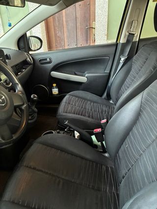 Mazda 2 Active 1.4 CRTD 68cv