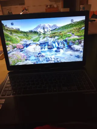 Ordenador portátil Acer negro