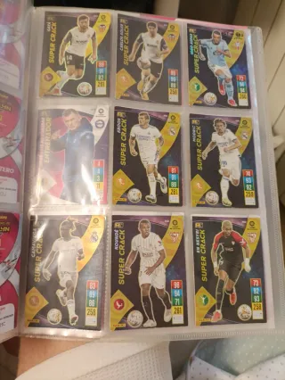 CHOLLO Adrenalyn 21/22: 60% completo + Super Crack