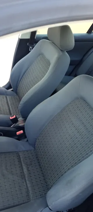 Seat Toledo  2003  16 gasolina