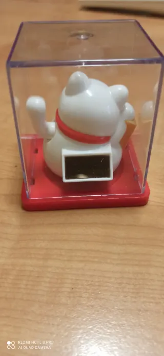 Gatto portafortuna Maneki Neko