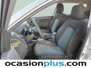 Kia Ceed 1.6 CVVT Active Auto 93 kW (126 CV)
