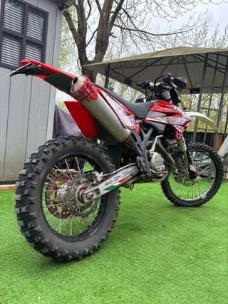 Beta RR525 Enduro Moto
