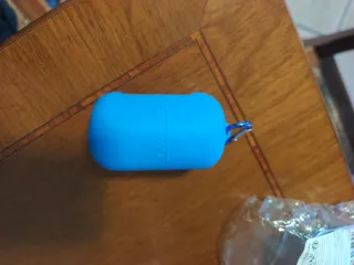 Asciugamano sportivo blu rinfrescante per allename