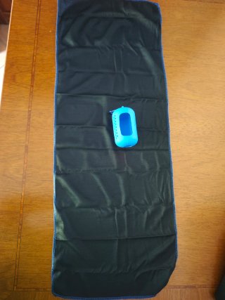 Asciugamano sportivo blu rinfrescante per allename