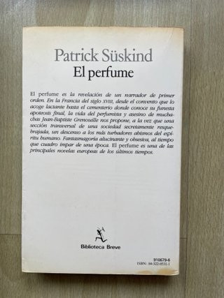 Libros: Reina Roja, Crezco, El Perfume y Cenizas d