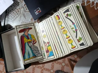 Tarot de Adivinación Naipes Comas