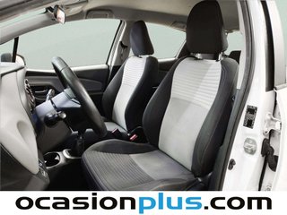 Toyota Yaris 1.0 Active 51 kW (69 CV)