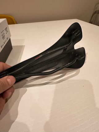 Sillín Carbono 86g