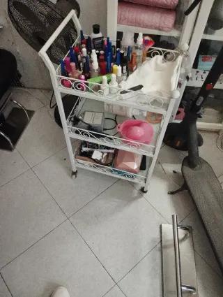 Sillón de peluquería negro