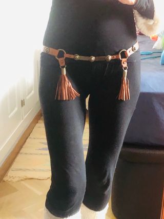 Cinturón BDBA cuero, metal y flecos