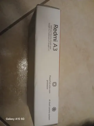 Redmi A3 con pantalla grande