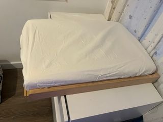 Cambiador y soporte para cómoda y/o cuna