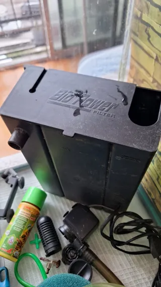 Acuario 78L + accesorios