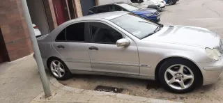 Mercedes-Benz Clase C 2001