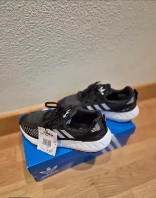 Zapatillas Adidas Nuevos
