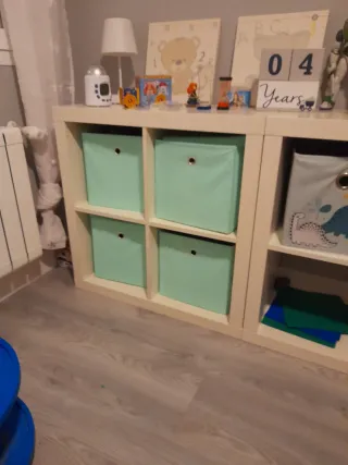 Mueble estantería KALLAX 4 cubos