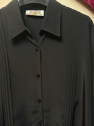 Camisa negra elegante