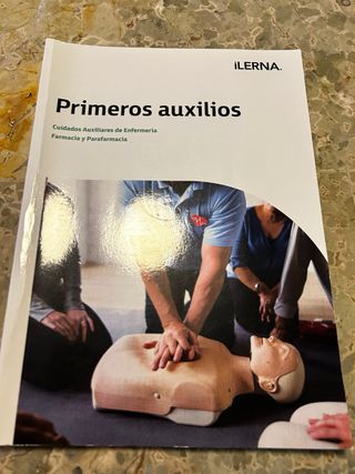 Libros auxiliar enfermería.