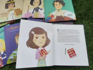 Colección libros ilustrados, mujeres extraordinari