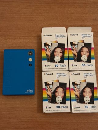 Polaroid Mint+ Cámara Instantánea + Papel