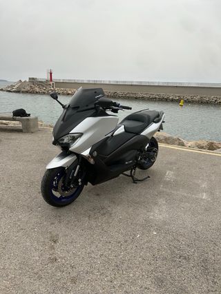 Yamaha T Max SX 2018 Maxi Scooter