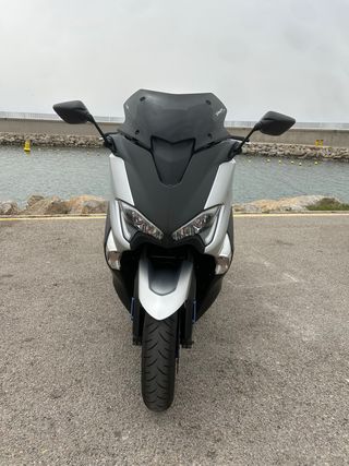 Yamaha T Max SX 2018 Maxi Scooter