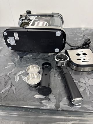 Cafetera Cecotec Cafelizzia 790 Steel