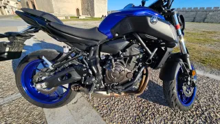 Yamaha MT-07 Negra/Azul