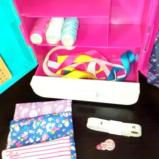 Armario Barbie Crafting Fashion Wardrobe