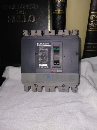 Merlin Gerin NS100N Interruptor Automático