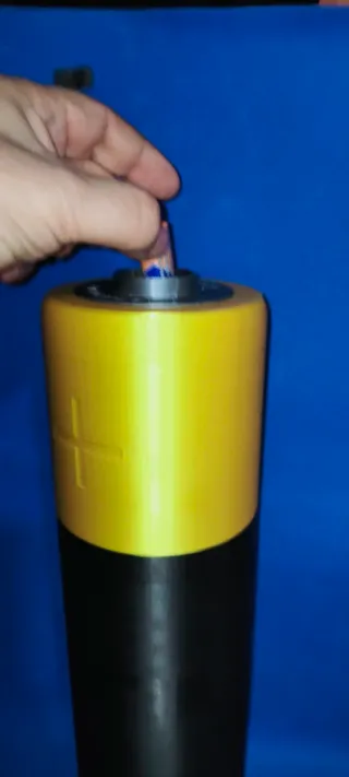 Contenitore per batterie usate