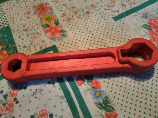 Llave para radiadores