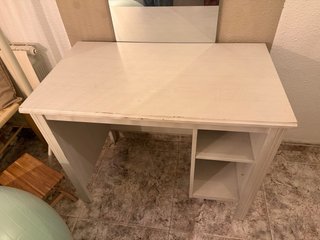 Scrivania in legno massello bianco
