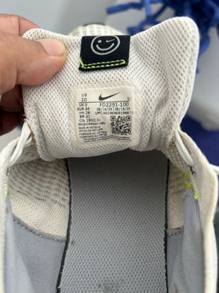 Zapatillas Nike Running Verdes y Blancas