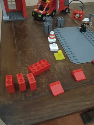 Lego Duplo Caserma dei pompieri