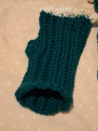 Mitones de lana verde talla S/M