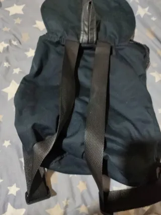 Mochila negra mujer