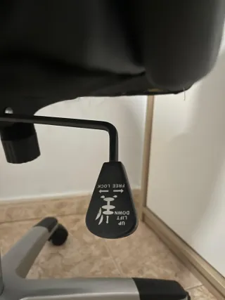 Silla gaming negra ergonomíca cuero PU