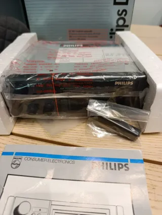 Philips DC361 Radio Cassette Coche