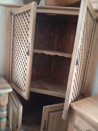 Mueble Rinconero de Madera