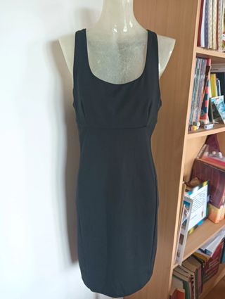 Abito tubino smanicato nero